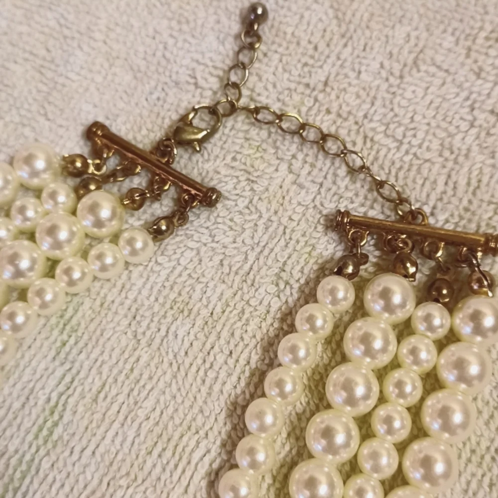 Vintage Chokers Fashion Jewelry-Faux Pearl's/Black Onyx-14-17